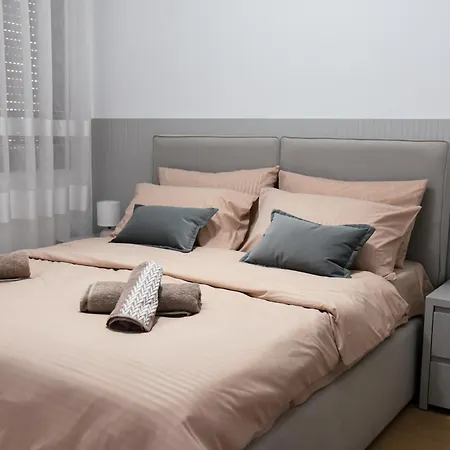 Finn Modern Seaside Apartment Durres Exterior photo