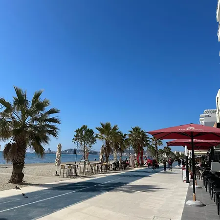 Finn Modern Seaside Apartment Durres Exterior photo
