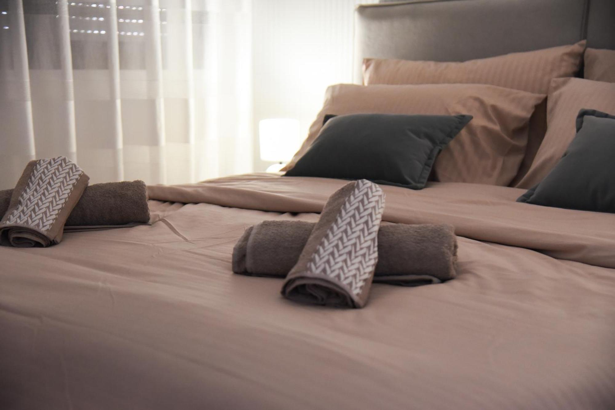 Apartment Finn Modern Seaside Durres