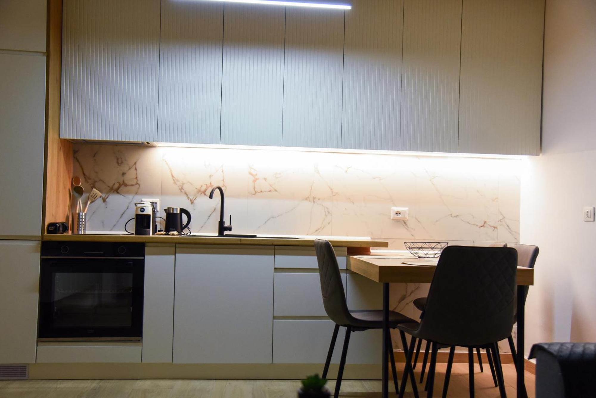 Apartment Finn Modern Seaside Durres
